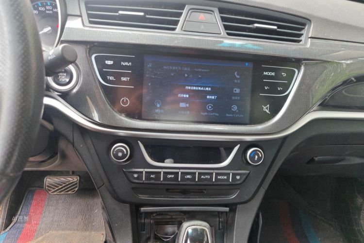 GEELY Emgrand 2017 #15 GEELY Emgrand 2017 car image #15