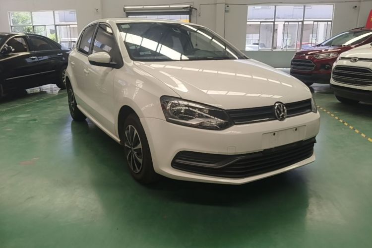 Volkswagen Polo 2018 car image #4