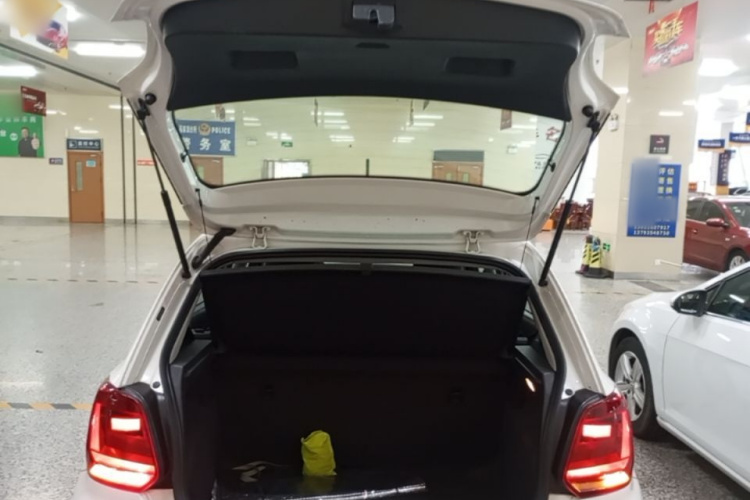 Volkswagen Polo 2018 #19 Volkswagen Polo 2018 car image #19