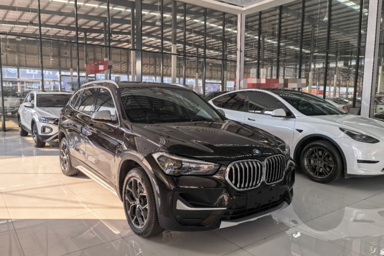 BMW X1 2021 #4 BMW X1 2021 car image #4