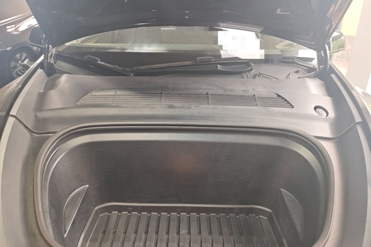 Tesla Model Y 2022 #20 Tesla Model Y 2022 car image #20