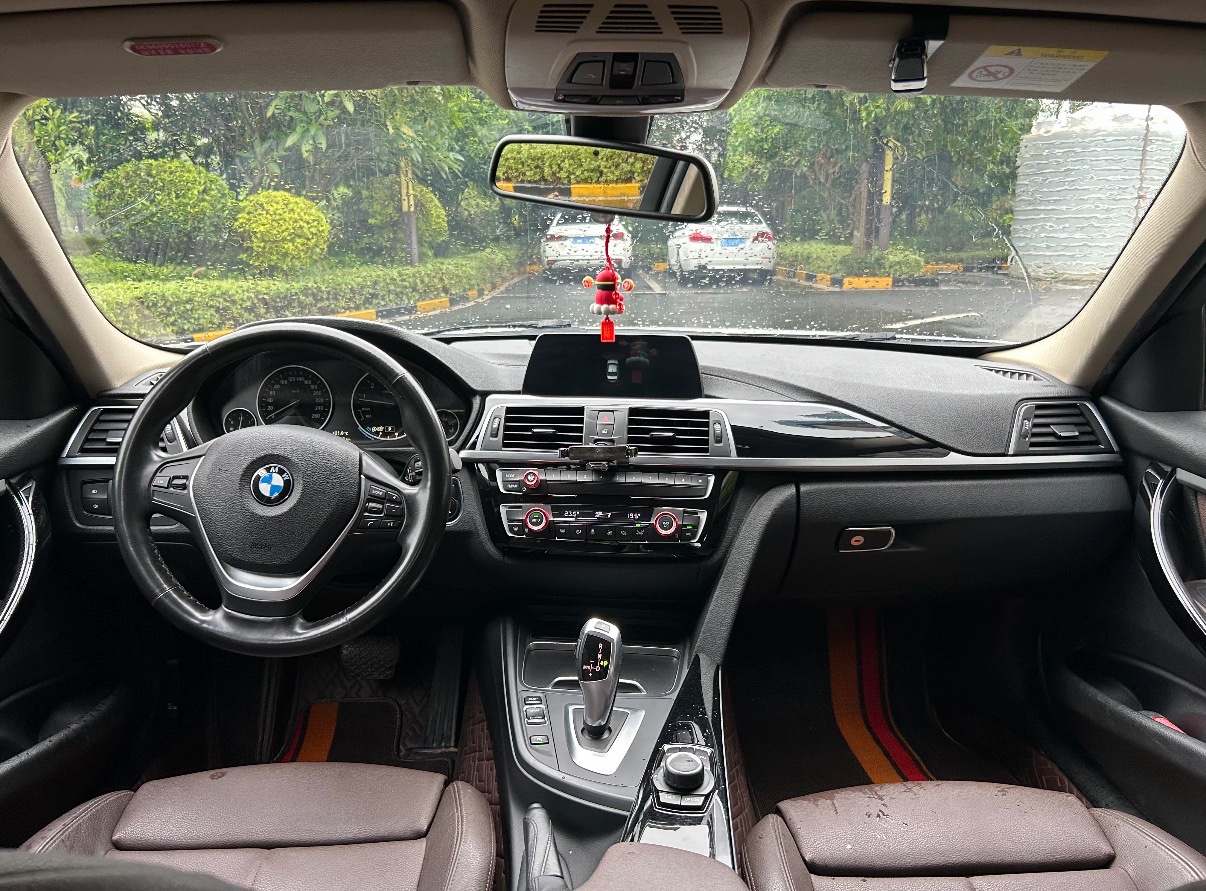 BMW 3 Series 2018 #4 BMW 3 Series 2018 image de voiture #4
