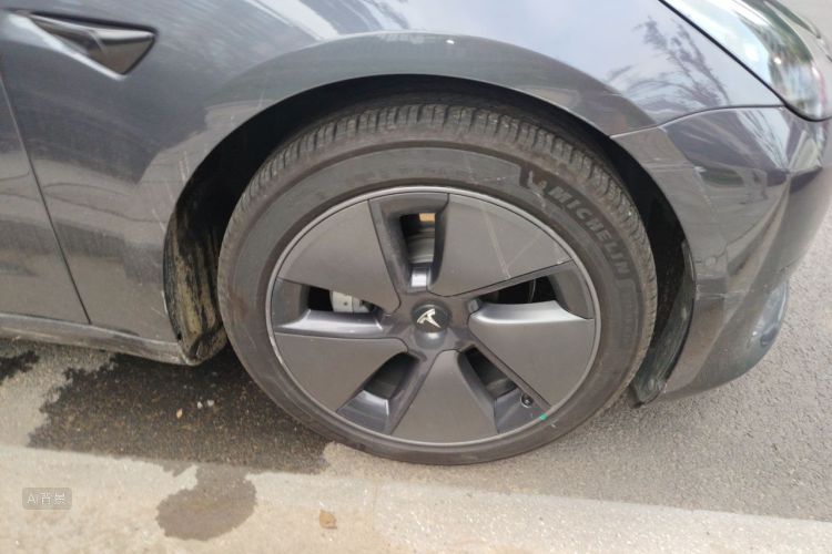 Tesla Model 3 2022 immagine di auto #9