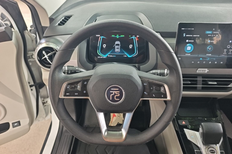 BYD Yuan Pro 2022 car image #15