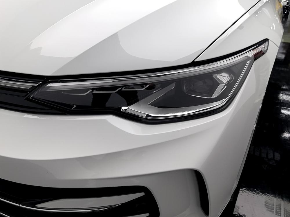 Volkswagen Golf 2026 imagen de coche #12