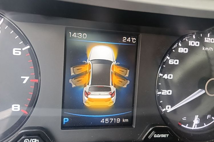GEELY Emgrand GS 2019 #12 GEELY Emgrand GS 2019 car image #12