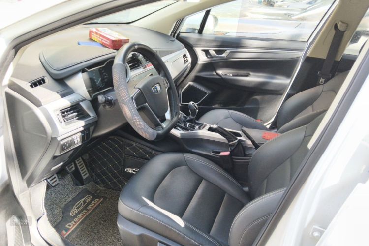 GEELY Emgrand GS 2018 car image #18
