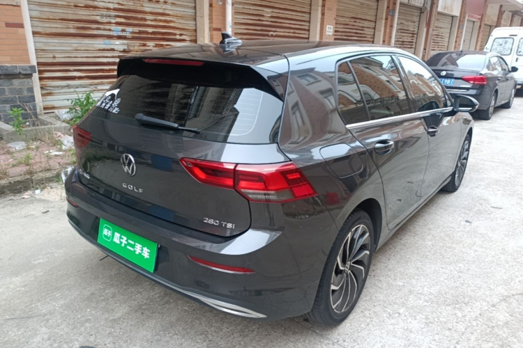 Volkswagen Golf 2021 car image #7