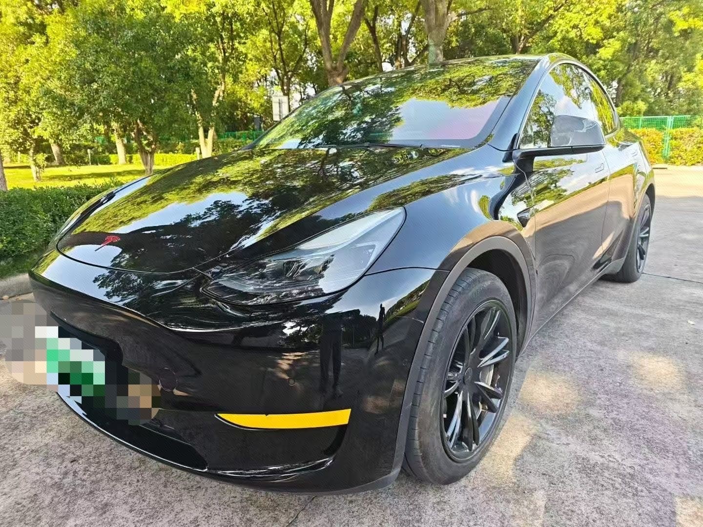 Tesla Model Y 2022 Tesla Model Y 2022 car image