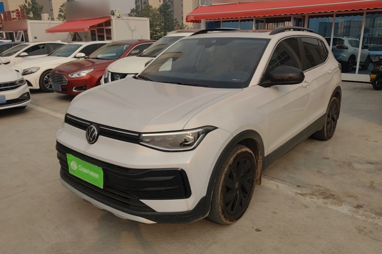 Volkswagen Tharu 2025 car image #2