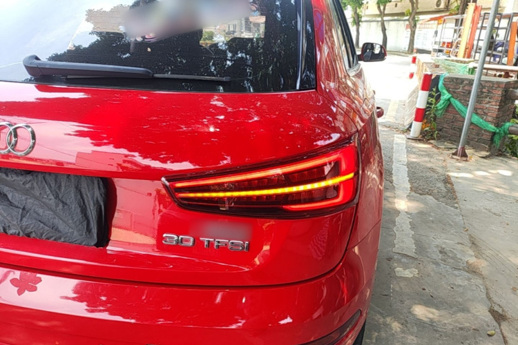 Audi Q3 2019 #8 Audi Q3 2019 car image #8