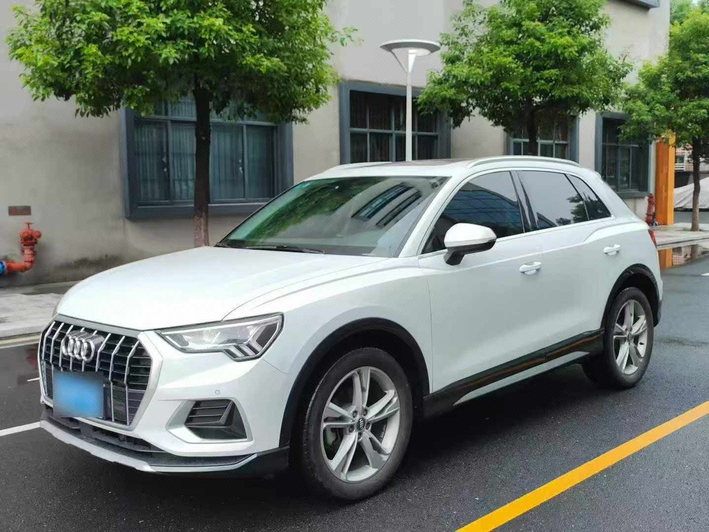 2020 2020 car image