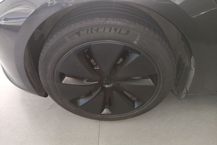 Tesla Model 3 2024 #9 Tesla Model 3 2024 صورة سيارة #9