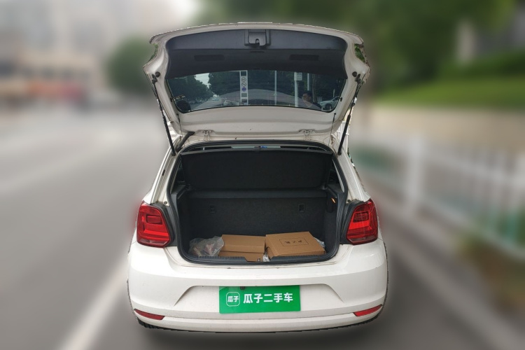 Volkswagen Polo 2017 #17 Volkswagen Polo 2017 car image #17