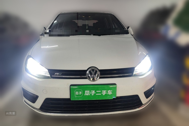 Volkswagen Golf 2017 car image #3