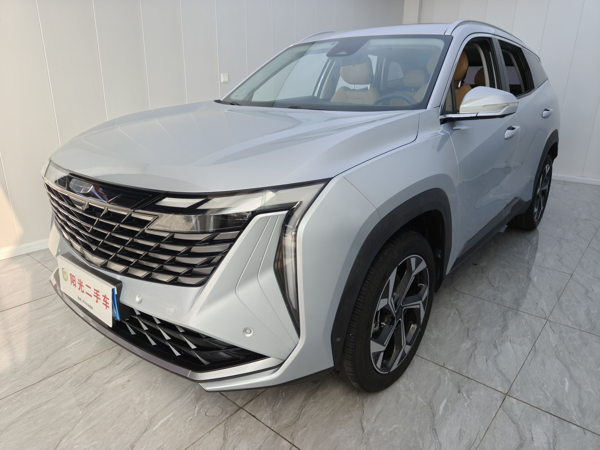 GEELY Boyue L 2023 صورة سيارة 