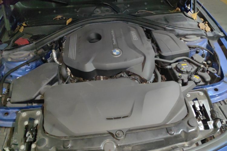 BMW 3 Series 2018 #18 BMW 3 Series 2018 car image #18