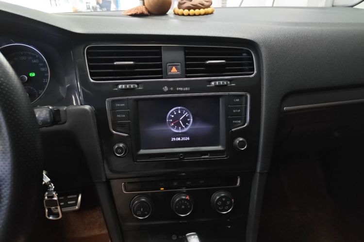 Volkswagen Golf 2017 #13 Volkswagen Golf 2017 car image #13