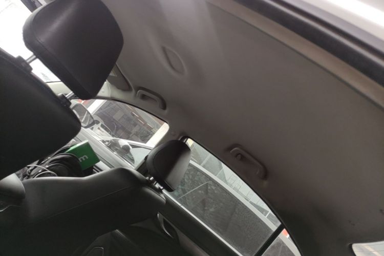 GEELY Emgrand New Energy 2021 car image #18