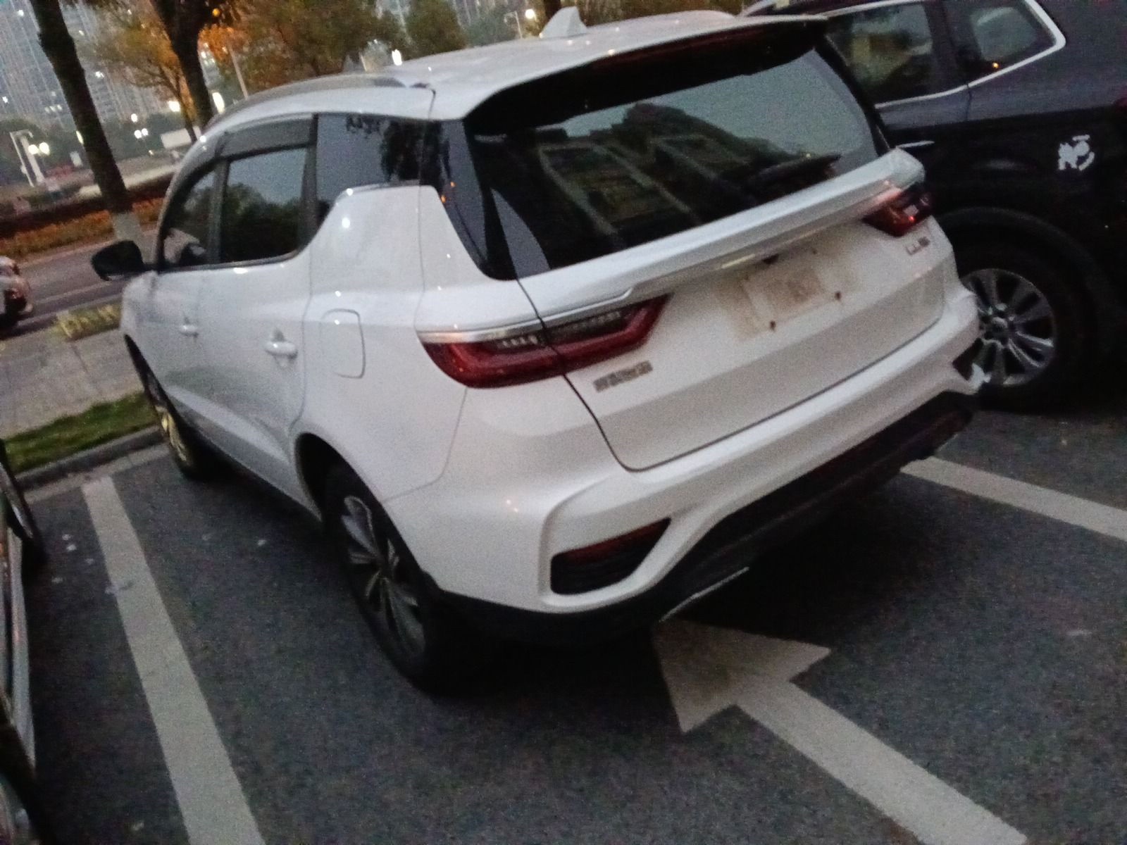 GEELY Vision X6 2020 #6 GEELY Vision X6 2020 car image #6