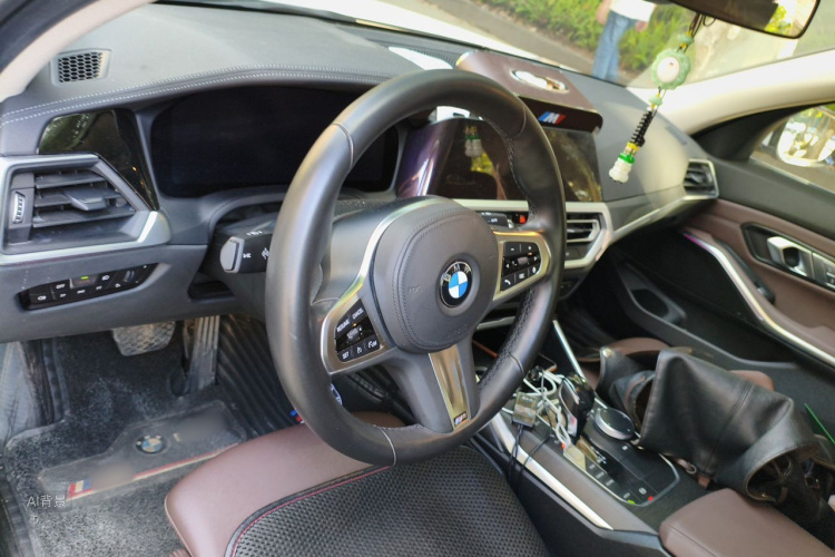 BMW 3 Series 2019 #11 BMW 3 Series 2019 car image #11