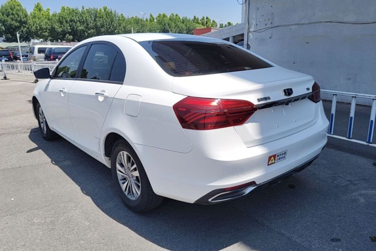 GEELY Emgrand 2019 #7 GEELY Emgrand 2019 car image #7