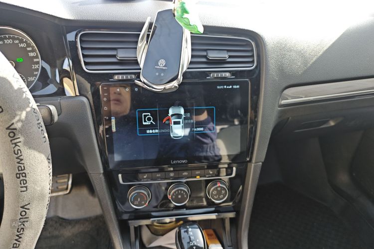 Volkswagen Golf 2018 immagine di auto #15