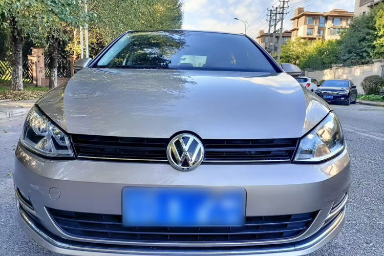 Volkswagen Golf 2016 car image #6