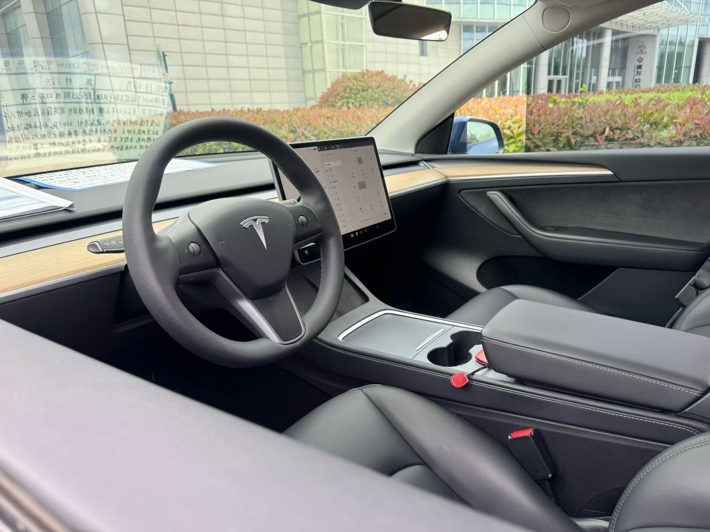 Tesla Model Y 2021 #7 Tesla Model Y 2021 صورة سيارة #7