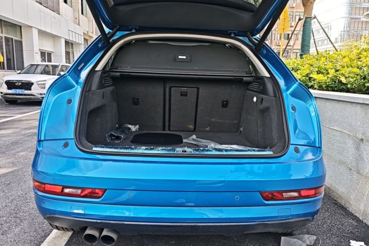 Audi Q3 2017 #19 Audi Q3 2017 car image #19