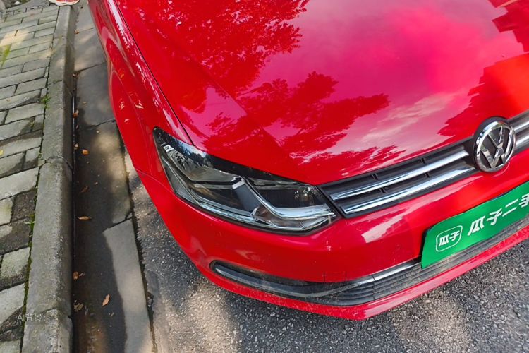Volkswagen Polo 2018 car image #8