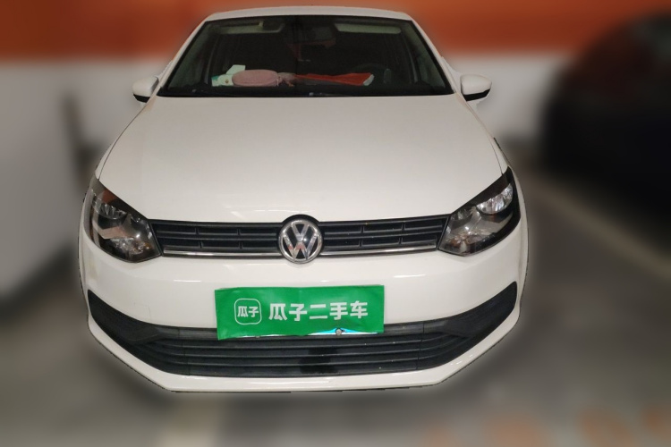 Volkswagen Polo 2016 car image #3