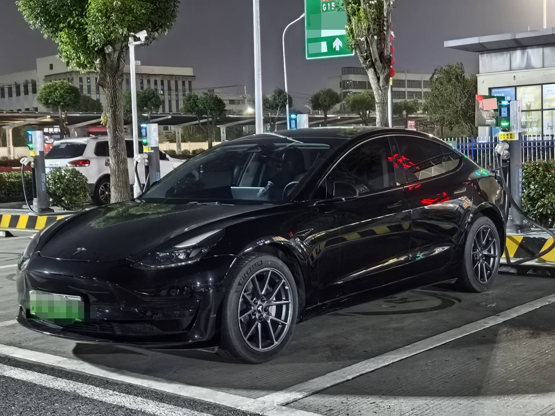 Tesla Model 3 2023 Tesla Model 3 2023 car image