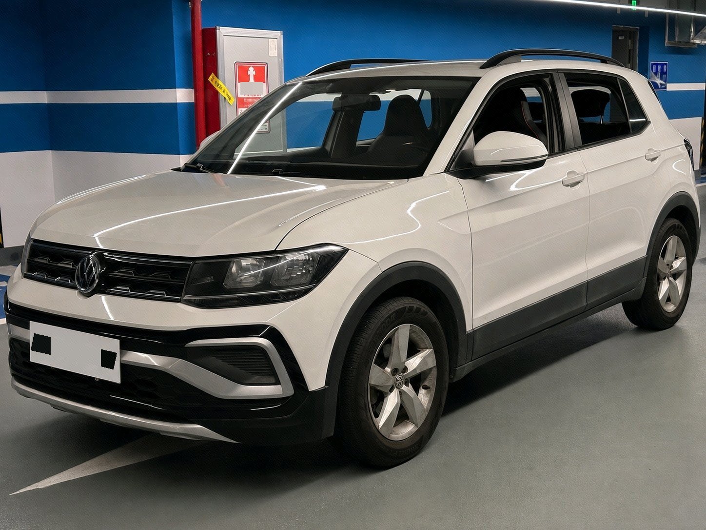 Volkswagen T-Cross 2020 Volkswagen T-Cross 2020 car image
