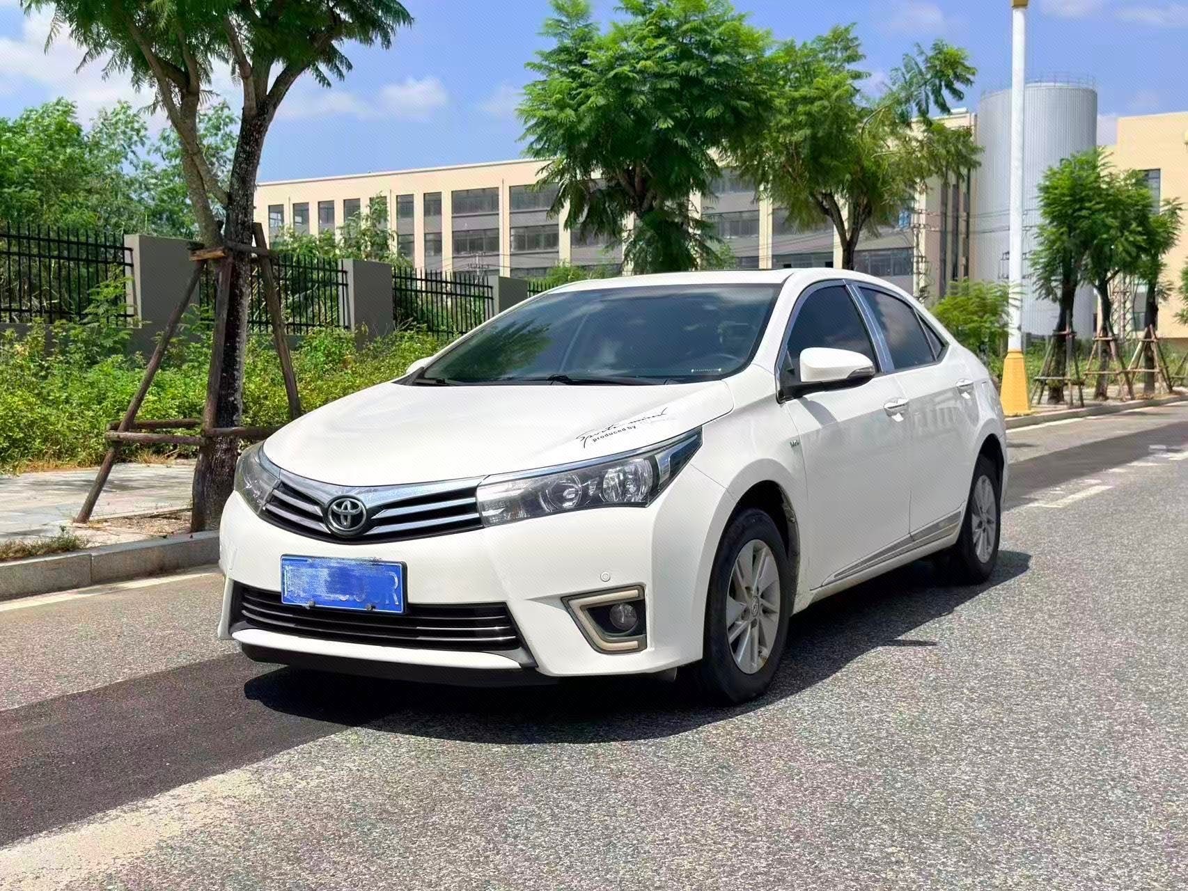 Toyota Corolla 2014 Toyota Corolla 2014 car image