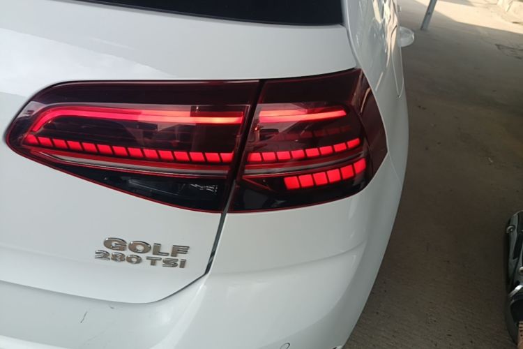 Volkswagen Golf 2019 #8 Volkswagen Golf 2019 car image #8