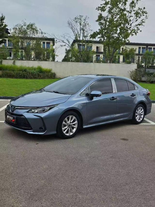 Toyota Corolla 2024 car image #10