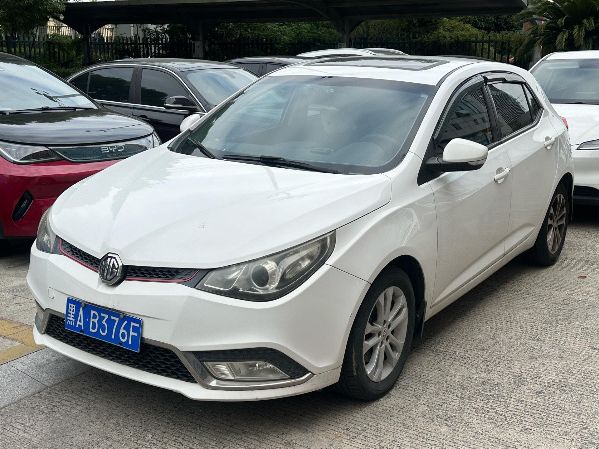 MG 5 2015 car image 