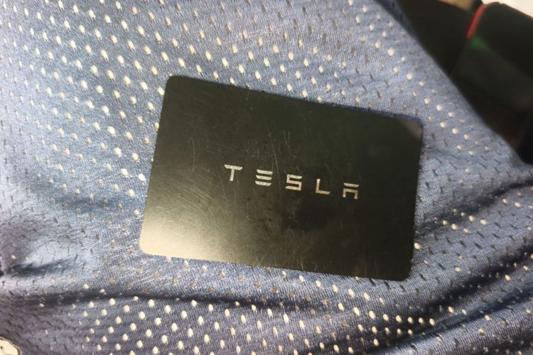 Tesla Model 3 2021 car image #9