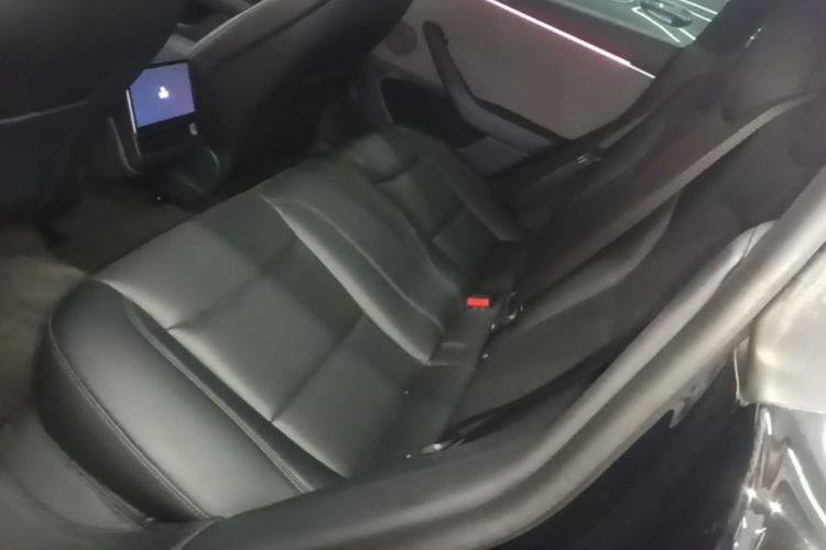Tesla Model 3 2024 #17 Tesla Model 3 2024 car image #17