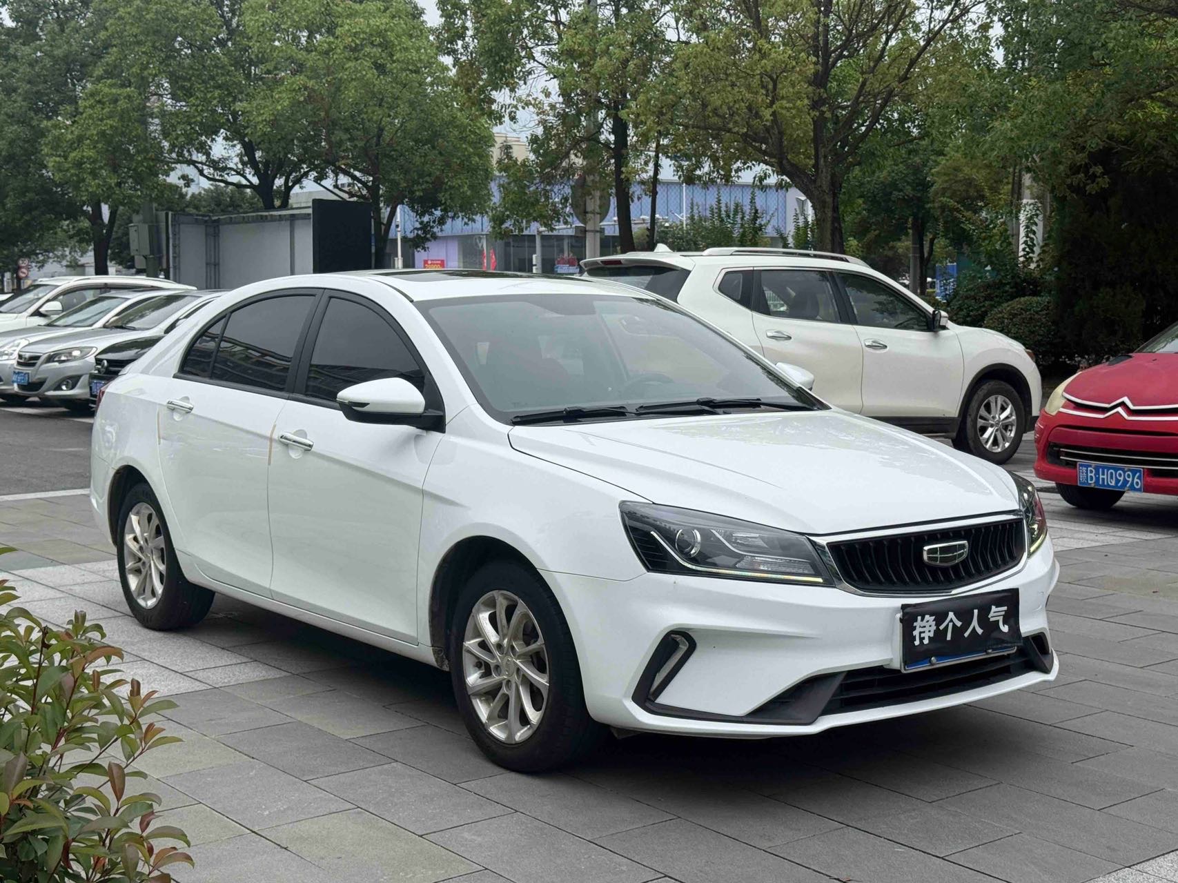 GEELY Emgrand 2021 car image #3