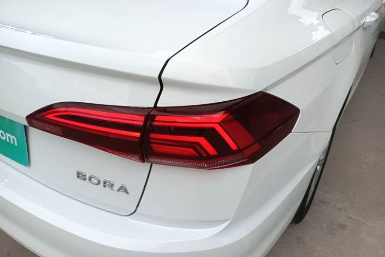 Volkswagen Bora 2021 car image #8