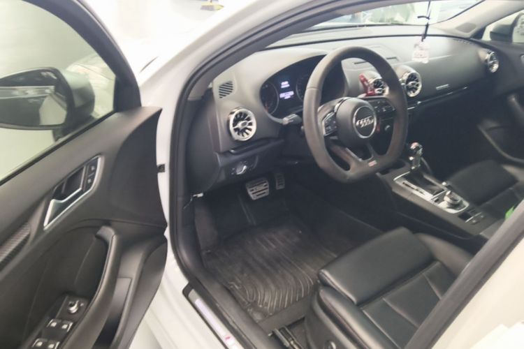 Audi A3 2017 صورة سيارة #16