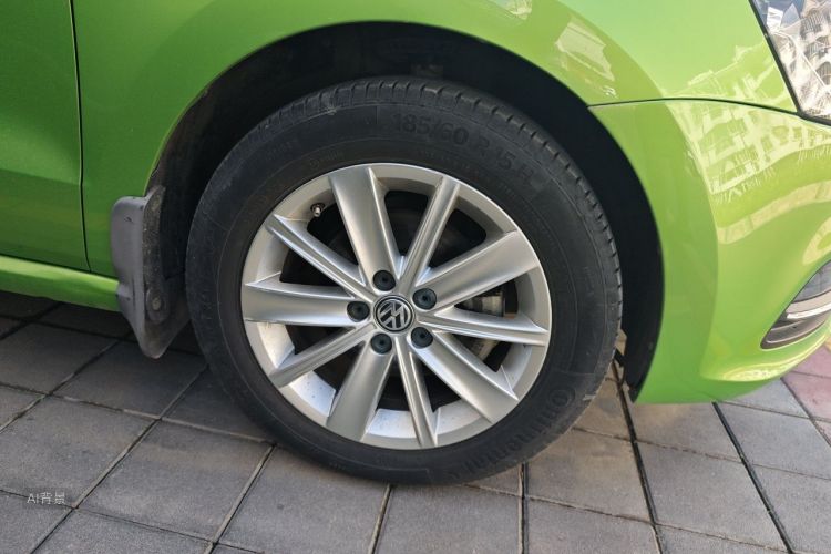Volkswagen Polo 2015 #9 Volkswagen Polo 2015 car image #9