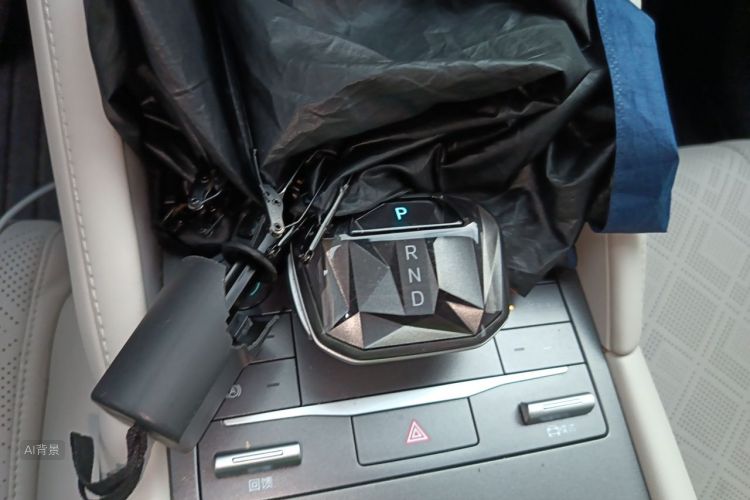 BYD YuanUP 2025 imagen de coche #16