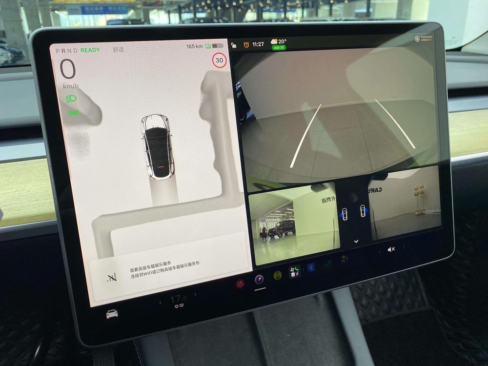 Tesla Model Y 2023 #7 Tesla Model Y 2023 car image #7