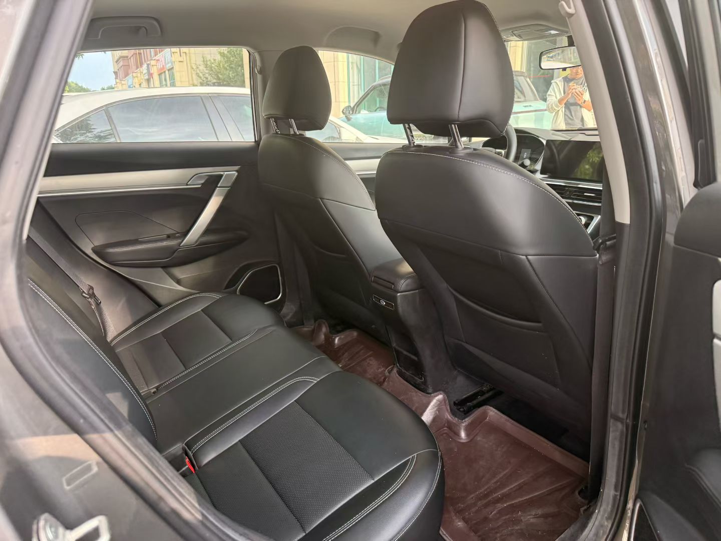 GEELY Coolray 2025 #5 GEELY Coolray 2025 car image #5