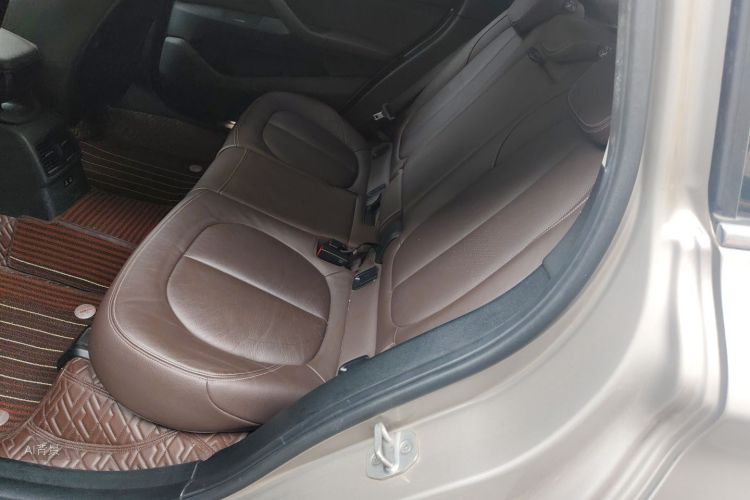 BMW X1 2019 car image #19