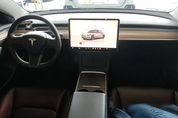 Tesla Model 3 2023 #10 Tesla Model 3 2023 immagine di auto #10