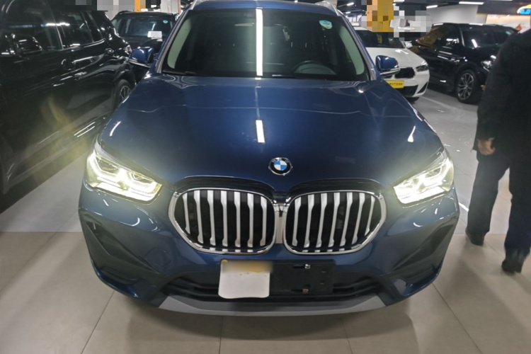BMW X1 2021 #3 BMW X1 2021 car image #3